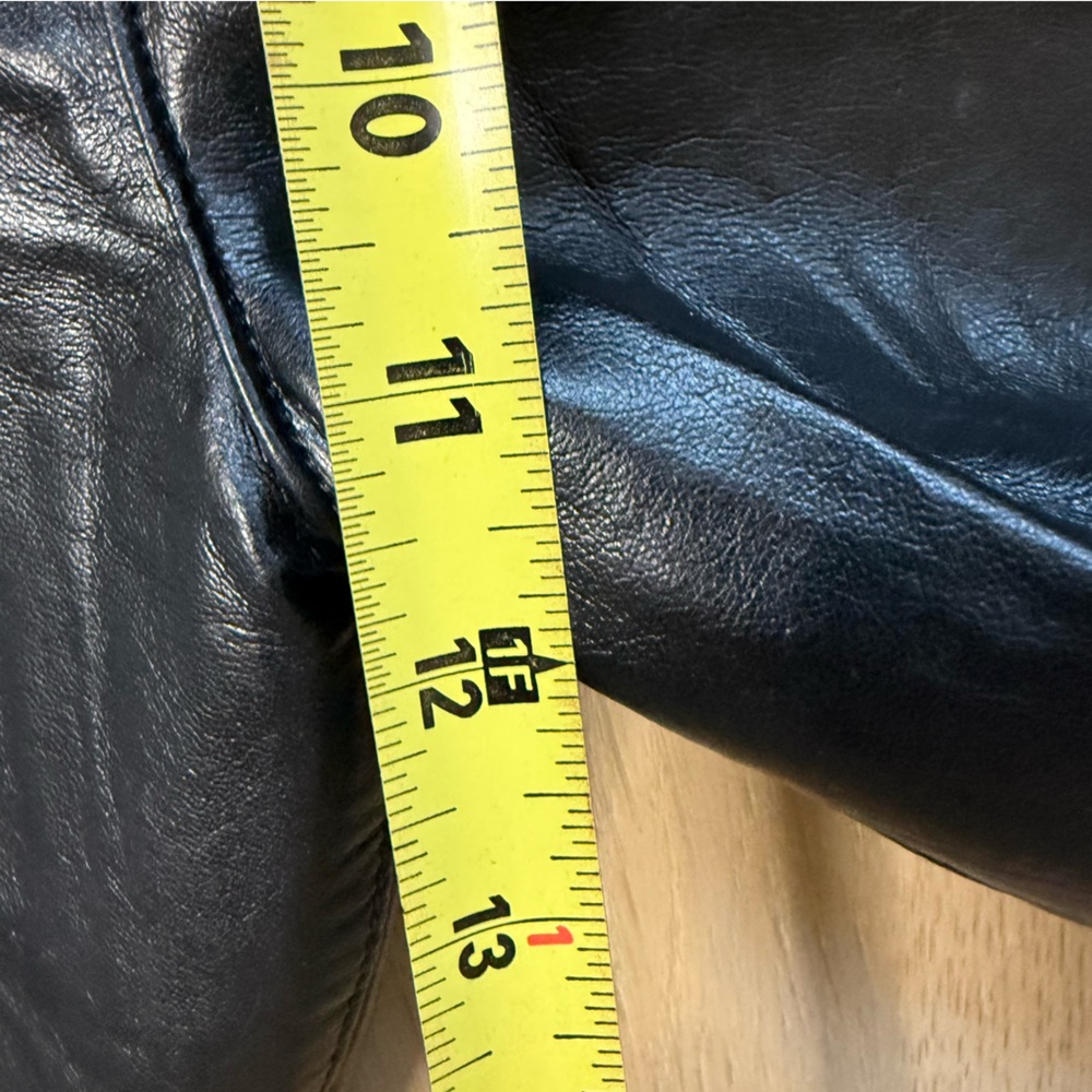 AGOLDE 90s Pinch Waist Recycled Leather Pants in Detox Black size 23 - Picture 10 of 10